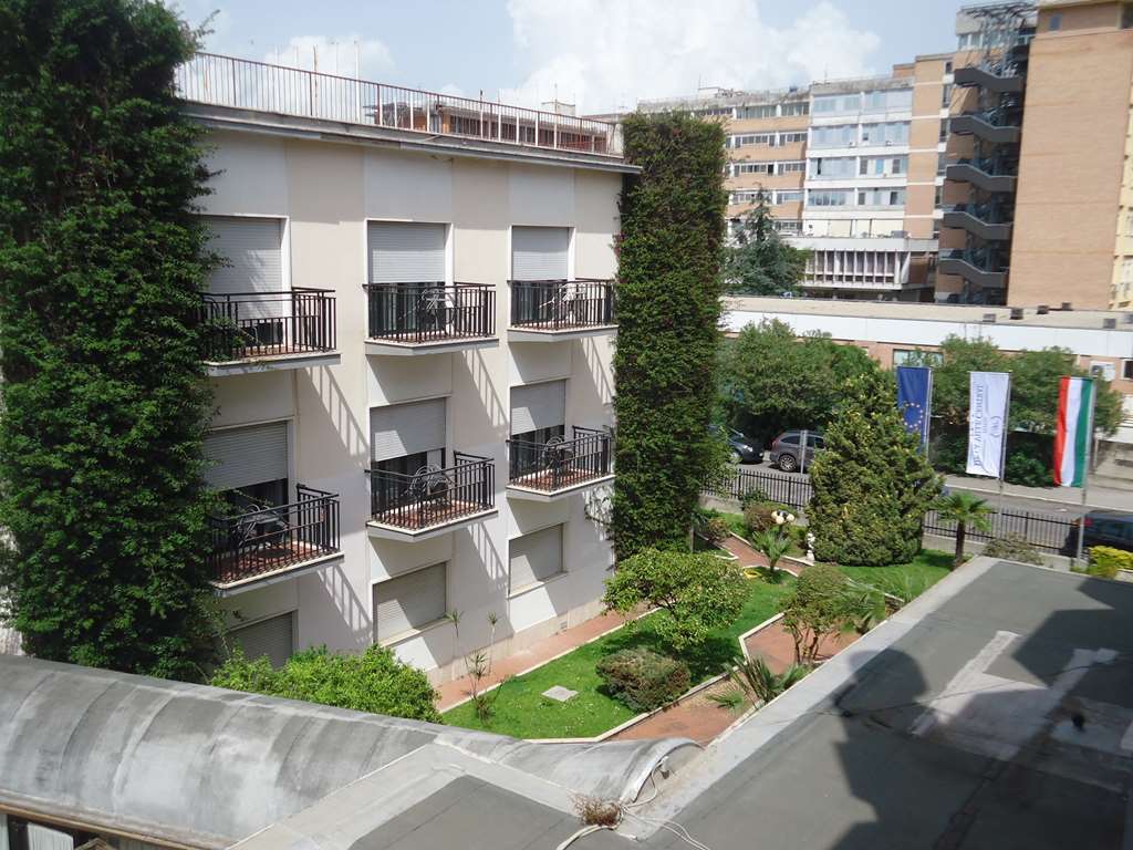 Hotel De La Ville Central Latina Luaran gambar