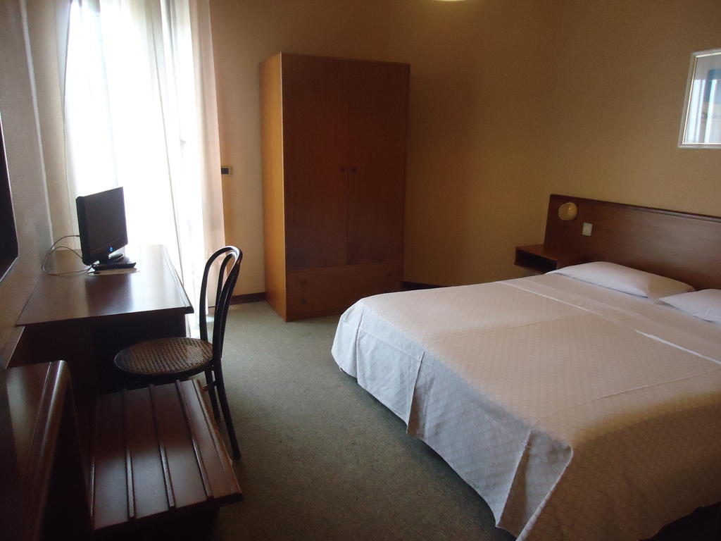 Hotel De La Ville Central Latina Luaran gambar
